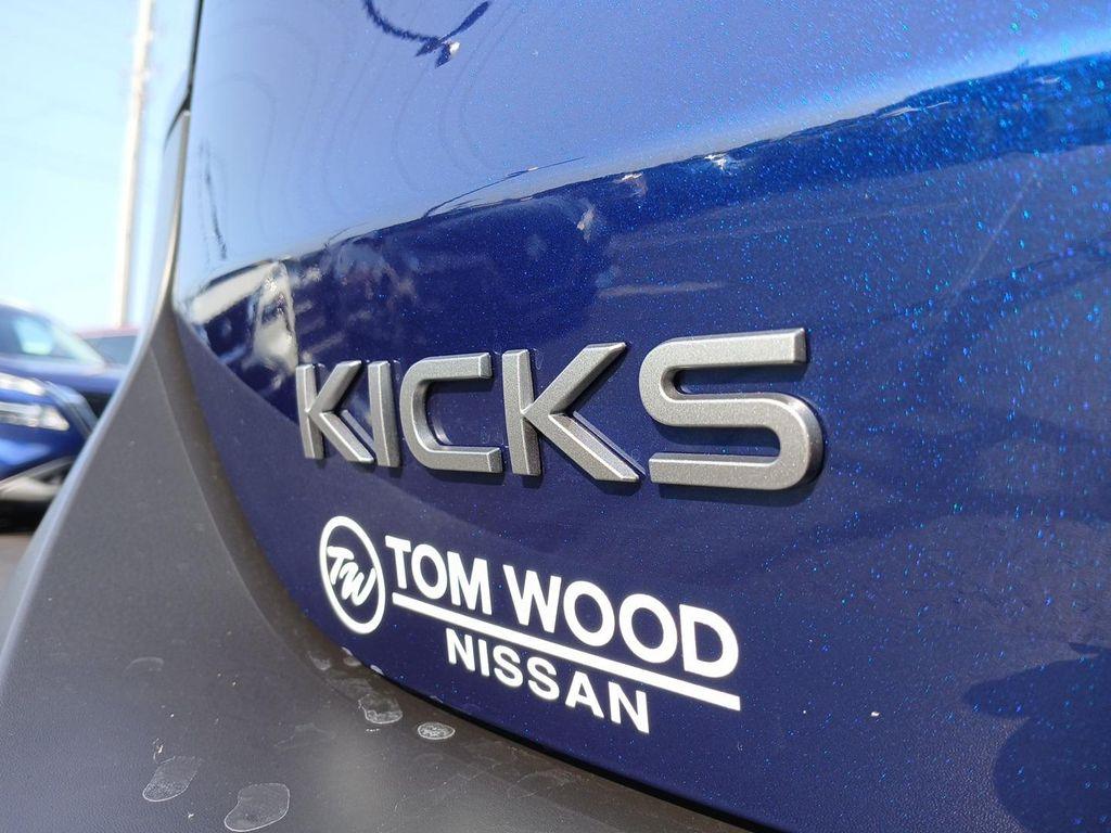 new 2025 Nissan Kicks car, priced at $27,134