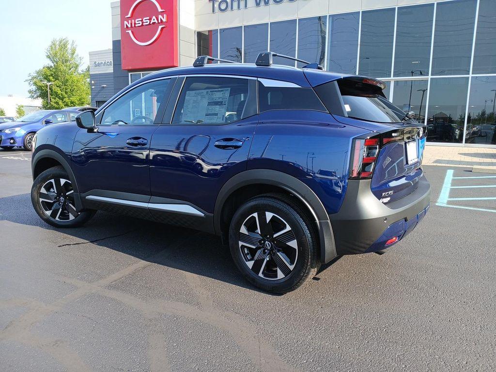 new 2025 Nissan Kicks car, priced at $27,134
