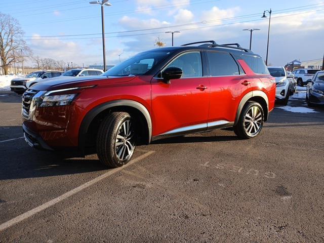 new 2025 Nissan Pathfinder car, priced at $52,324