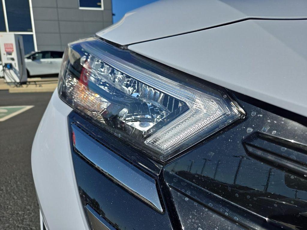 new 2025 Nissan Versa car, priced at $23,094