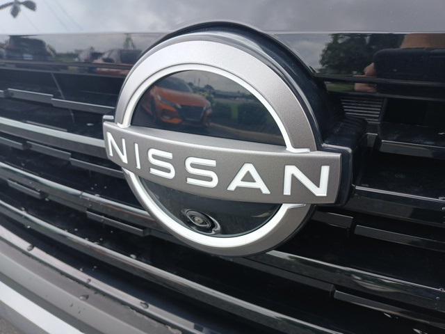 new 2025 Nissan Kicks car, priced at $29,524