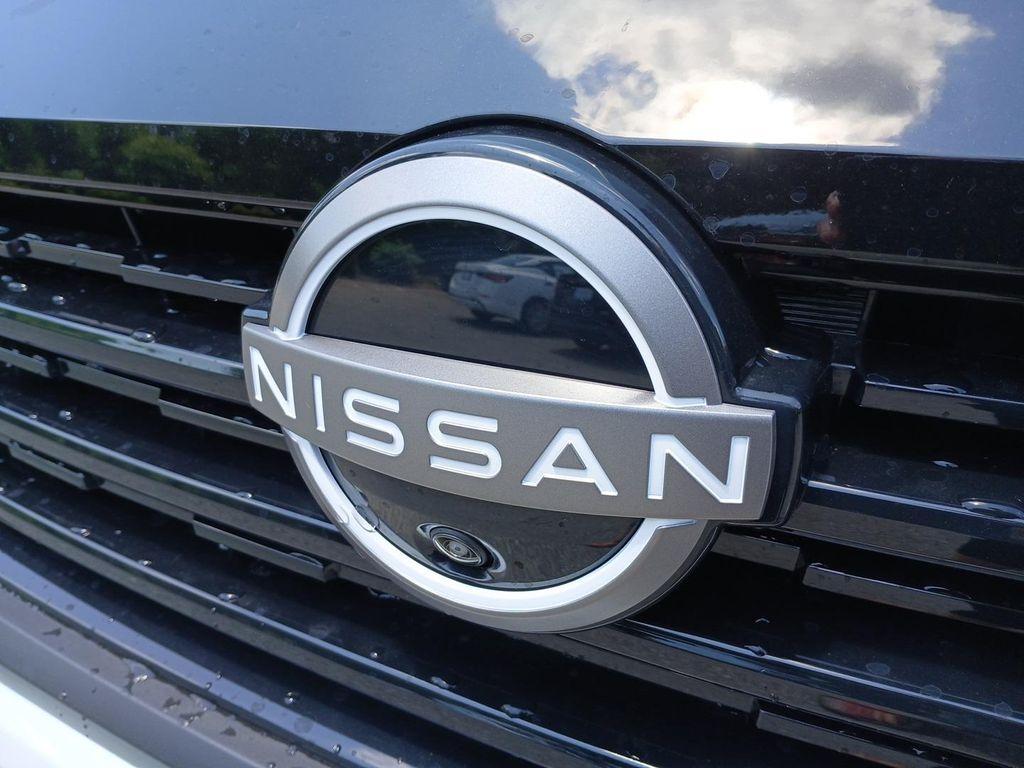 new 2025 Nissan Kicks car, priced at $27,097