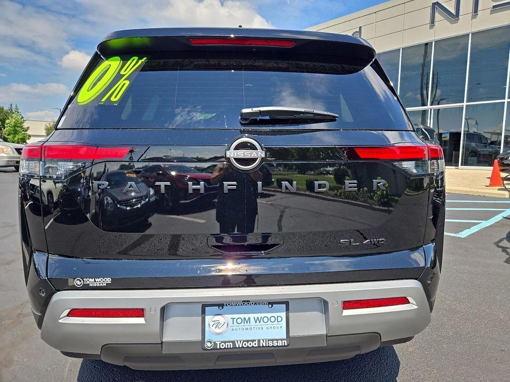 new 2025 Nissan Pathfinder car, priced at $45,263