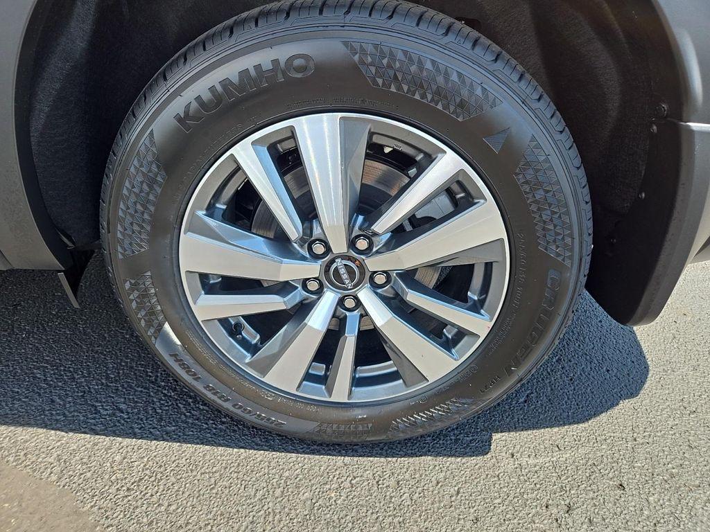 new 2025 Nissan Pathfinder car, priced at $45,263