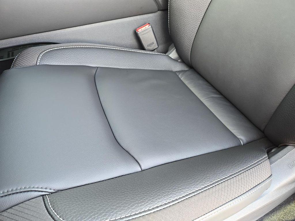 new 2025 Nissan Pathfinder car, priced at $45,263