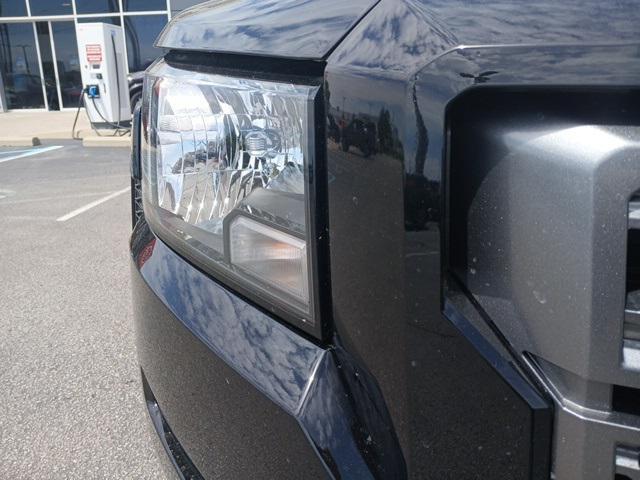 used 2023 Nissan Frontier car, priced at $32,350
