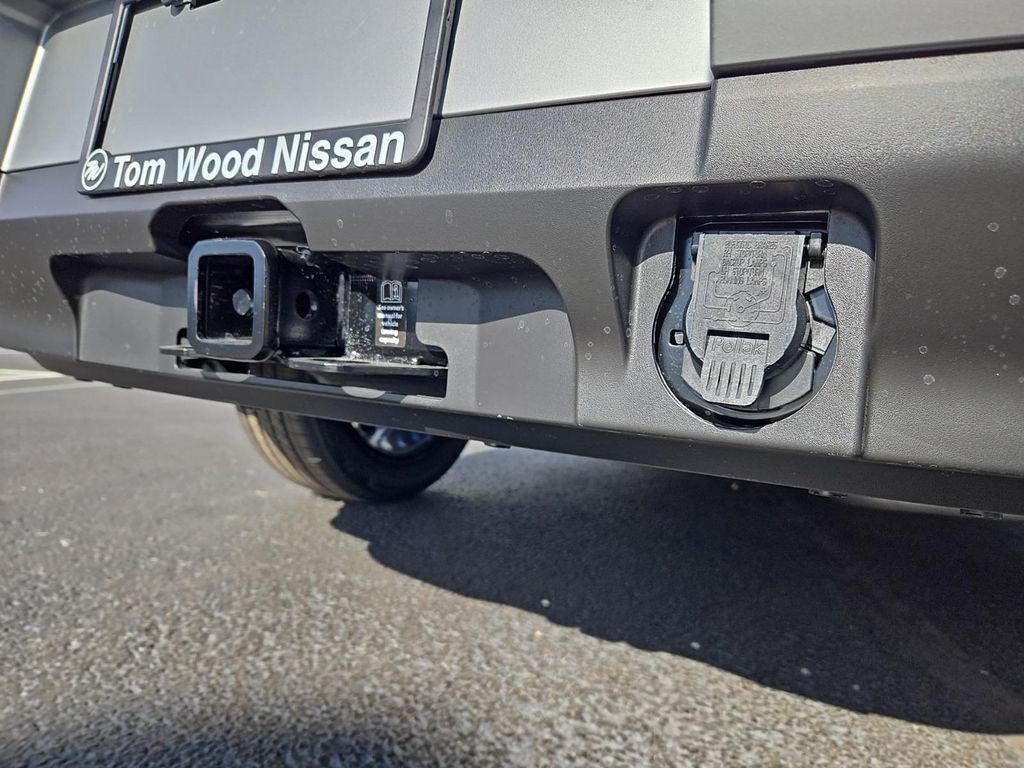 new 2025 Nissan Pathfinder car, priced at $46,798