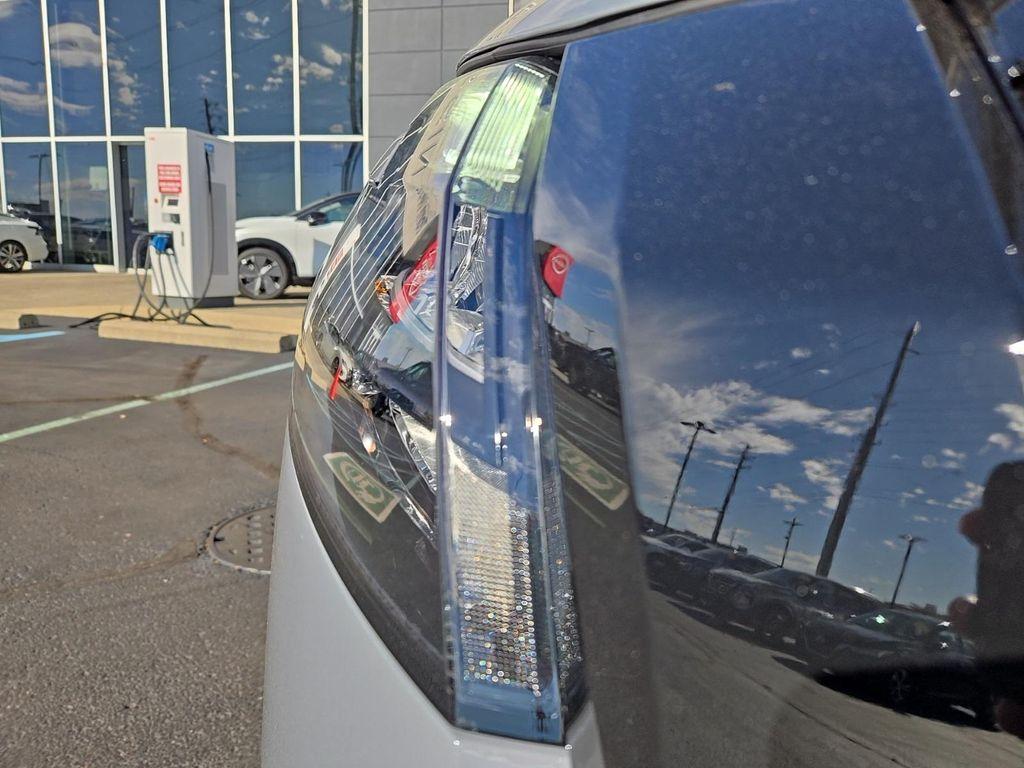 new 2025 Nissan Pathfinder car, priced at $46,798