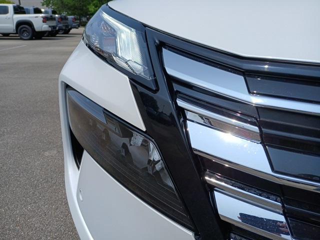 new 2025 Nissan Rogue car, priced at $40,548