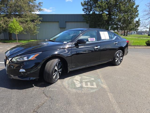 used 2022 Nissan Altima car, priced at $25,477