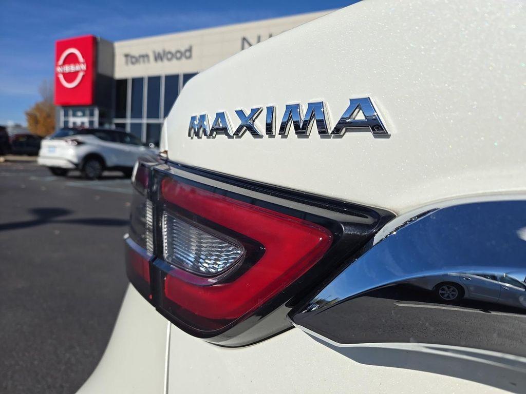 used 2023 Nissan Maxima car, priced at $25,998