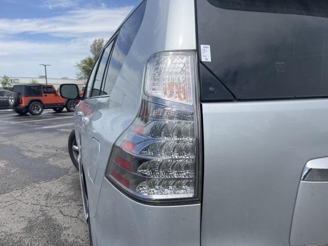 used 2017 Lexus GX 460 car, priced at $29,922