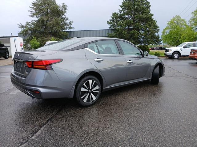 used 2021 Nissan Altima car, priced at $24,333