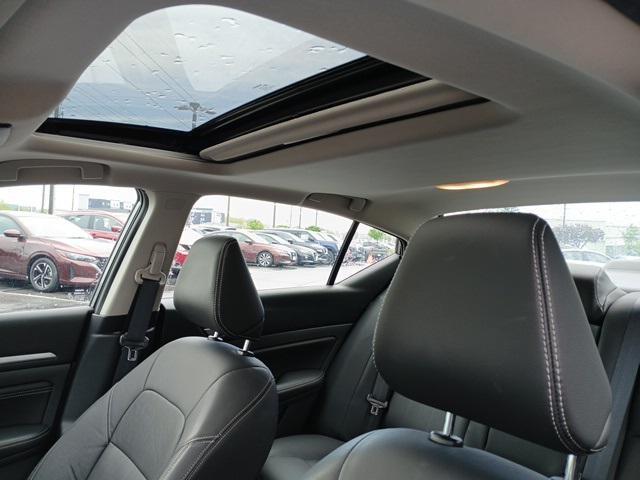 used 2021 Nissan Altima car, priced at $24,333
