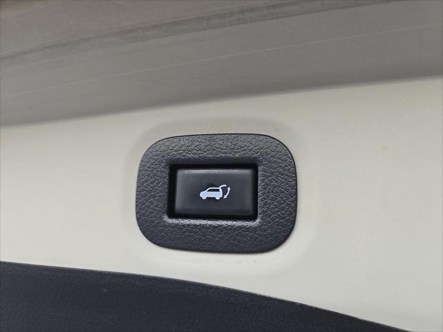 used 2019 Nissan Rogue car, priced at $19,344