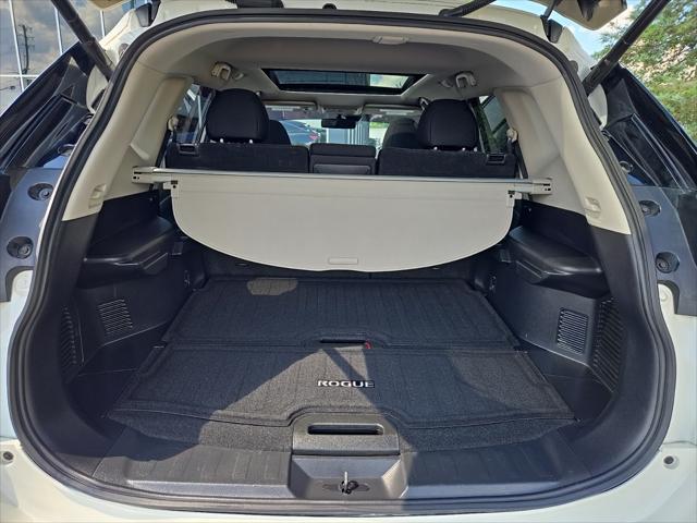 used 2019 Nissan Rogue car, priced at $19,344