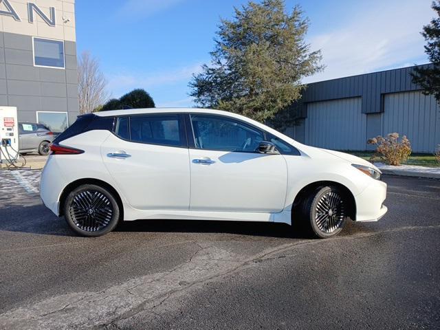 used 2023 Nissan Leaf car, priced at $21,971