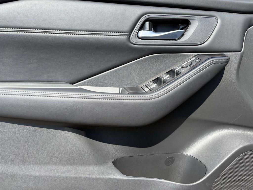 new 2026 Nissan Rogue car, priced at $31,765