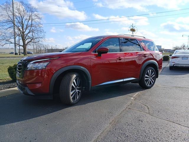 used 2024 Nissan Pathfinder car, priced at $41,996