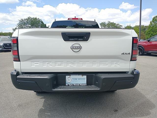 new 2024 Nissan Frontier car, priced at $33,477