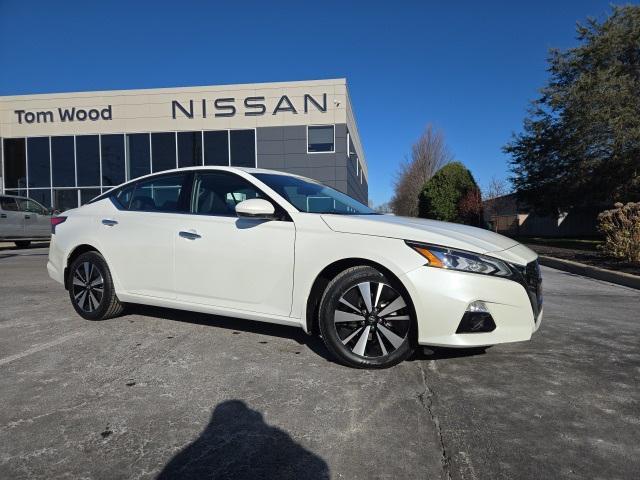 used 2022 Nissan Altima car, priced at $24,440