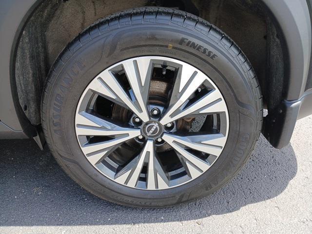used 2022 Nissan Rogue car, priced at $26,298
