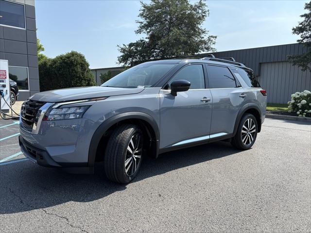 new 2025 Nissan Pathfinder car, priced at $52,015