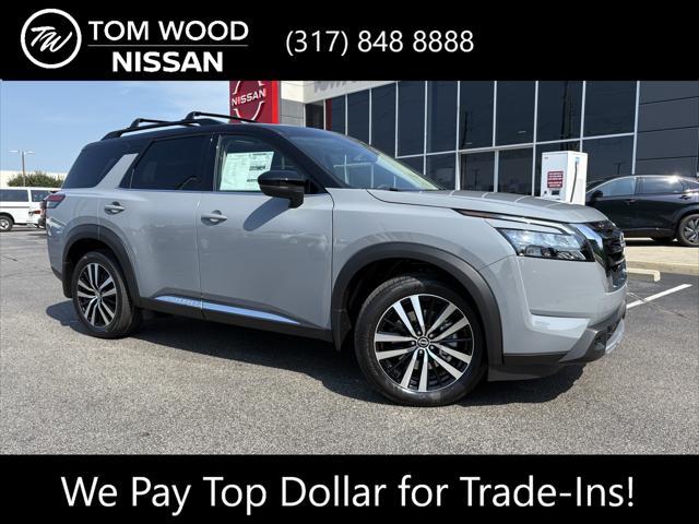 new 2025 Nissan Pathfinder car, priced at $52,015