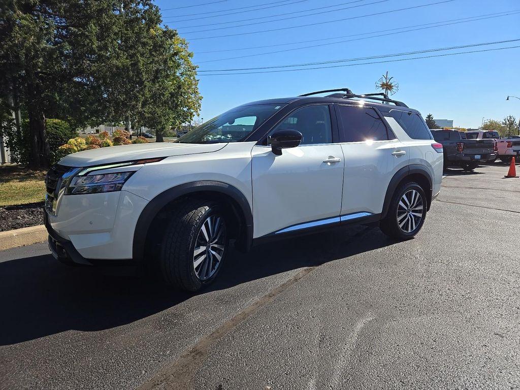 used 2022 Nissan Pathfinder car, priced at $34,534