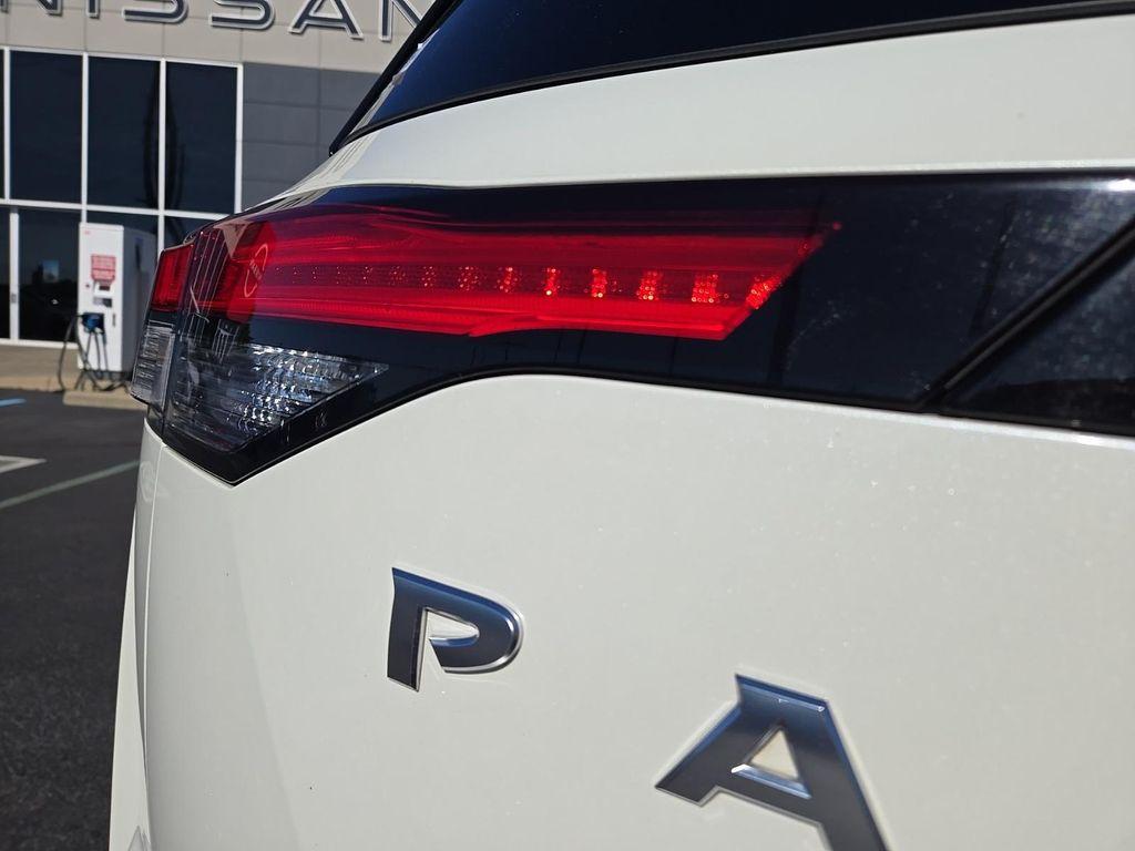 used 2022 Nissan Pathfinder car, priced at $34,534