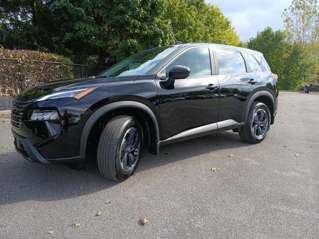 new 2025 Nissan Rogue car, priced at $33,640