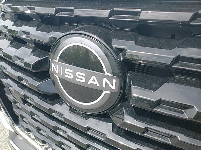 new 2024 Nissan Kicks car, priced at $25,595