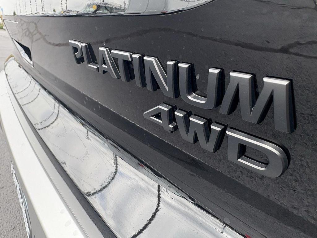 new 2025 Nissan Pathfinder car, priced at $45,623