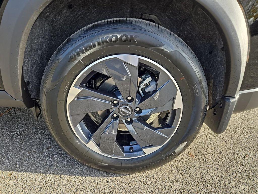 new 2026 Nissan Rogue car, priced at $32,216