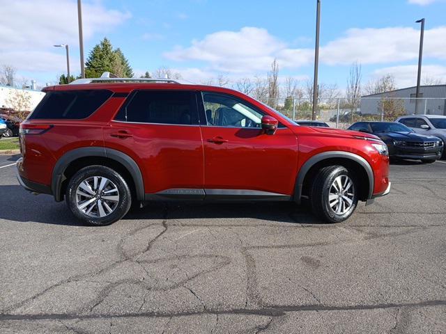 used 2023 Nissan Pathfinder car, priced at $35,549