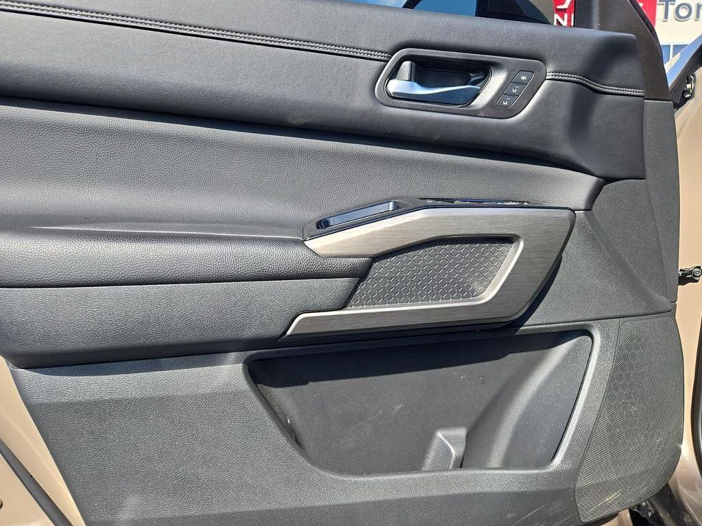 used 2023 Nissan Pathfinder car, priced at $36,260