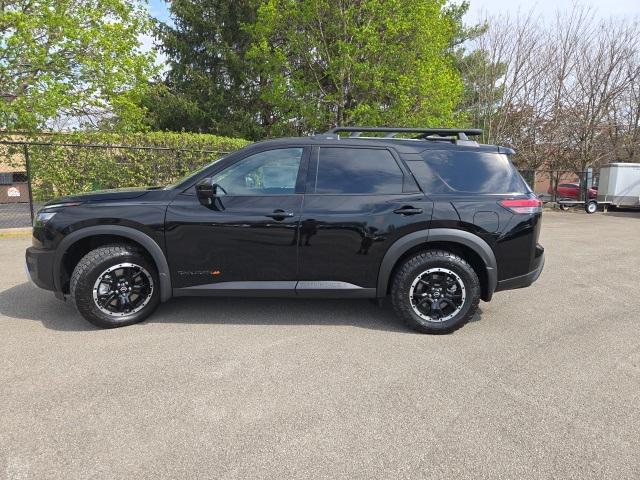 new 2025 Nissan Pathfinder car, priced at $44,382