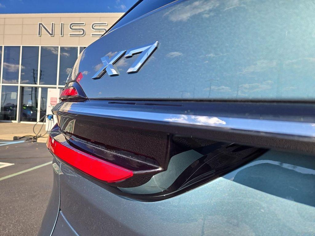 used 2025 BMW X7 car, priced at $65,633