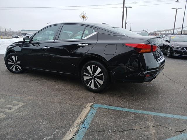 used 2022 Nissan Altima car, priced at $23,810