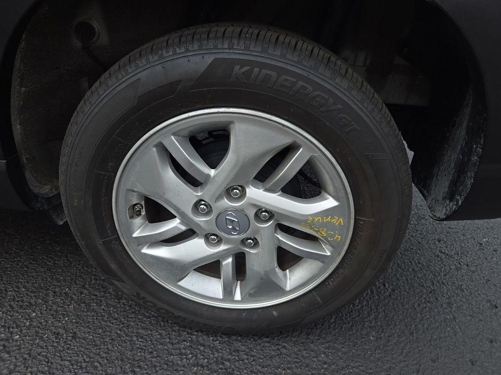 used 2024 Hyundai Venue car, priced at $17,954