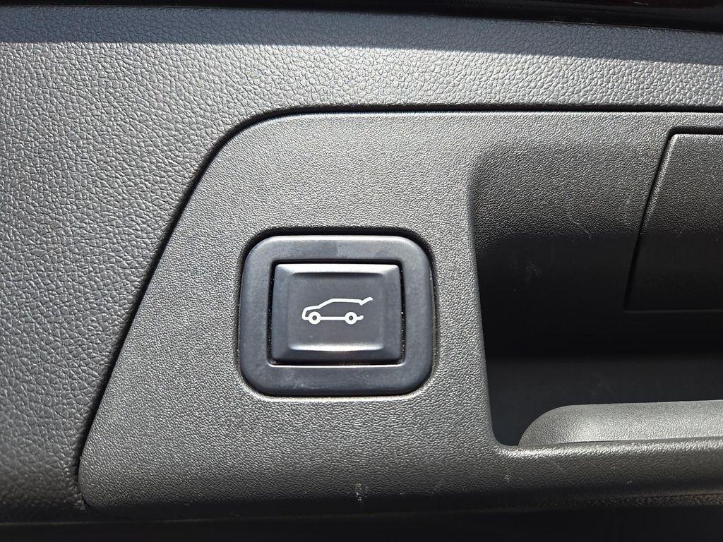 used 2022 Buick Envision car, priced at $23,670