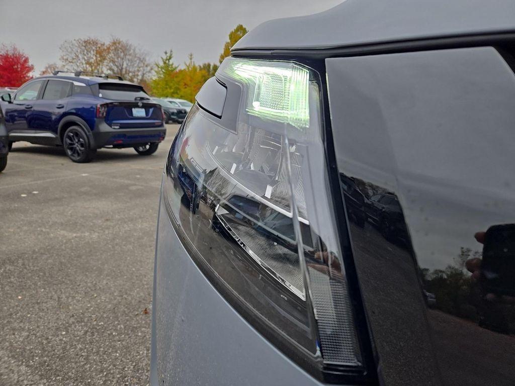 new 2025 Nissan Pathfinder car, priced at $46,799