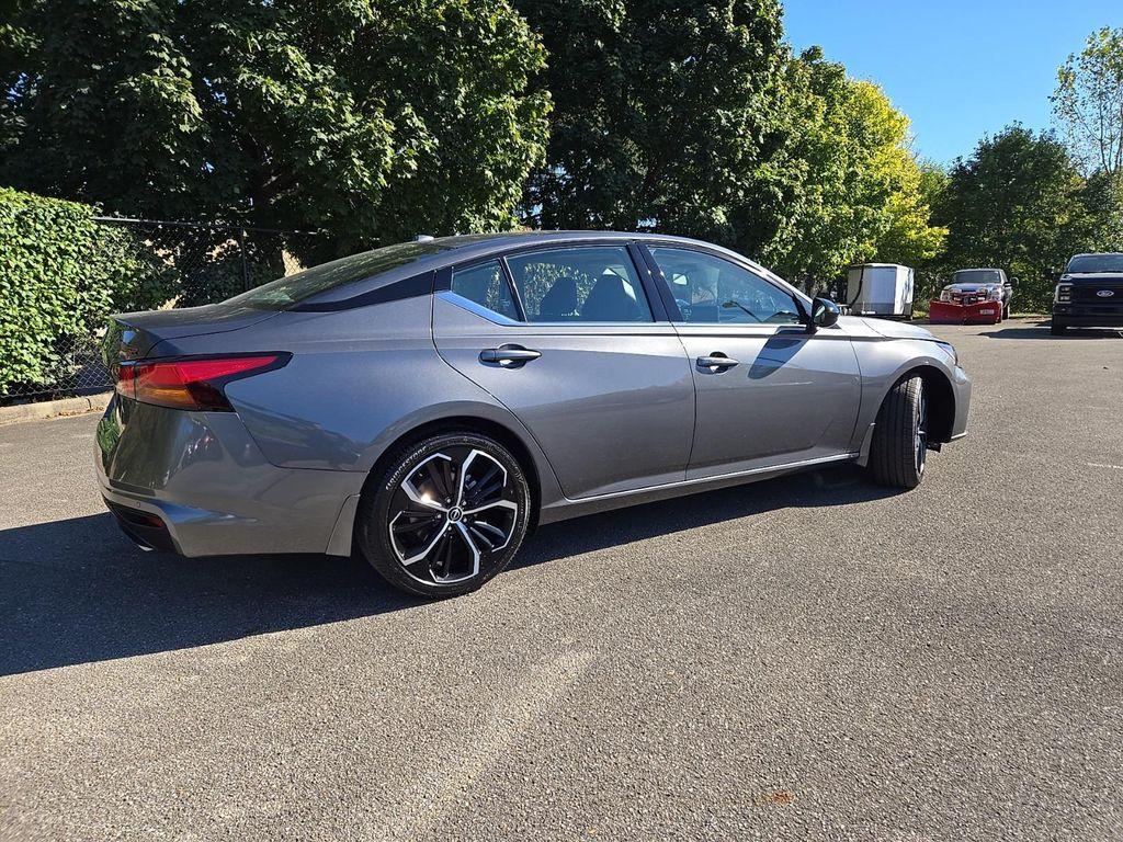 new 2025 Nissan Altima car, priced at $31,994