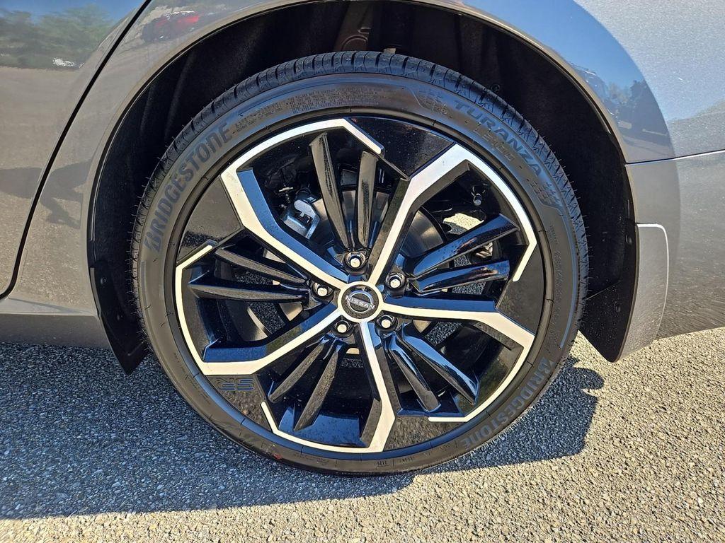 new 2025 Nissan Altima car, priced at $31,994