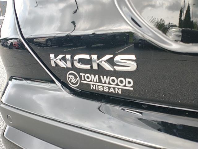 new 2024 Nissan Kicks car, priced at $23,550