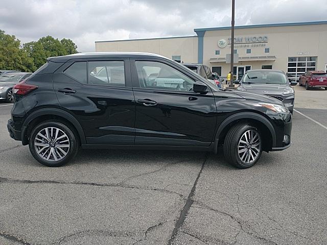 new 2024 Nissan Kicks car, priced at $23,550