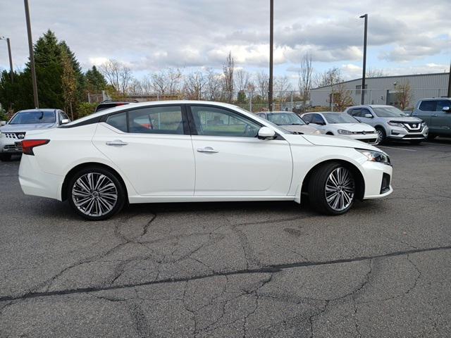 used 2023 Nissan Altima car, priced at $25,986