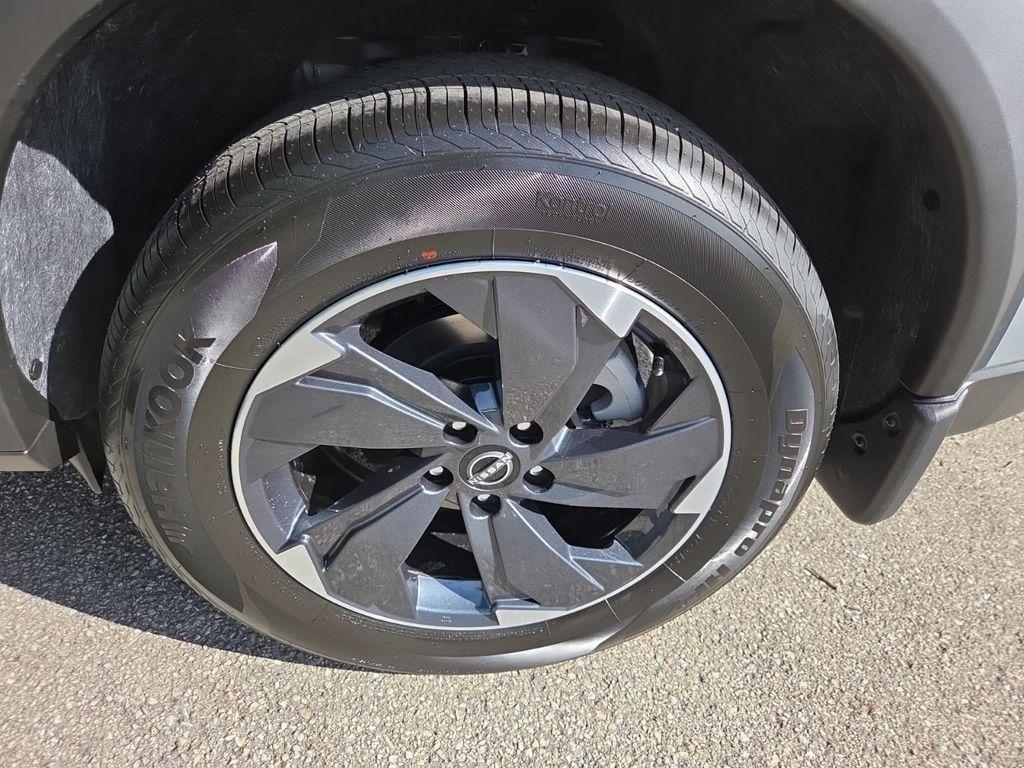 new 2026 Nissan Rogue car, priced at $30,111