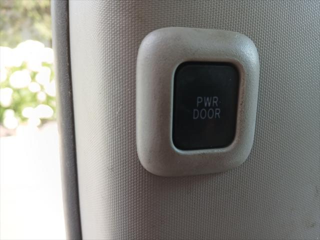 used 2016 Toyota Sienna car, priced at $8,990