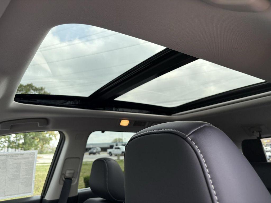 new 2025 Nissan Pathfinder car, priced at $46,815